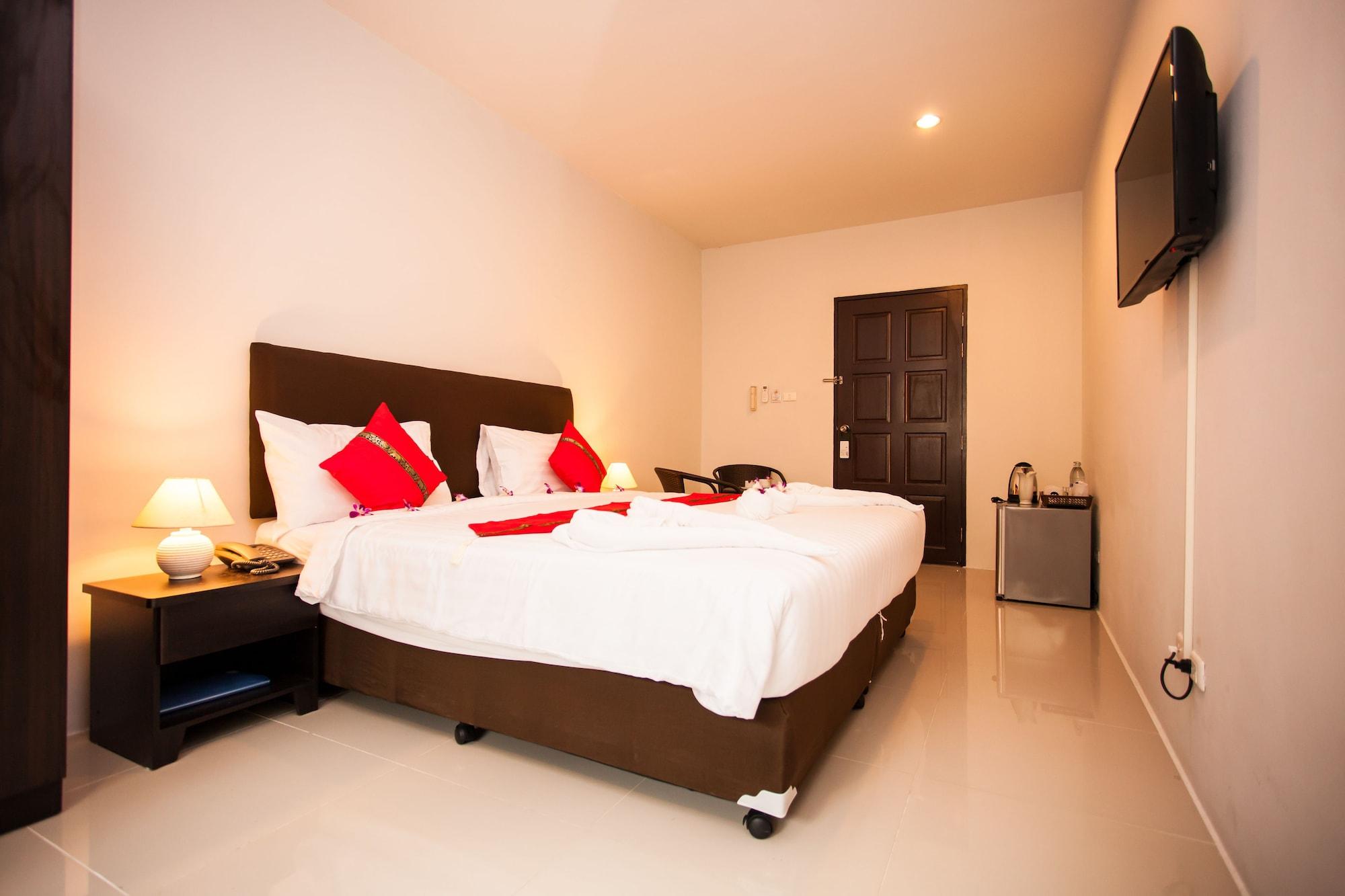 Only Blue Hotel Patong ภายนอก รูปภาพ
