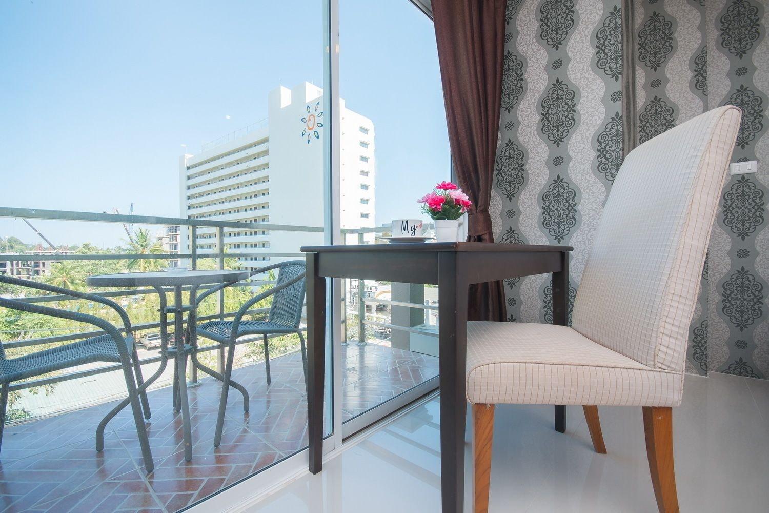 Only Blue Hotel Patong ภายนอก รูปภาพ